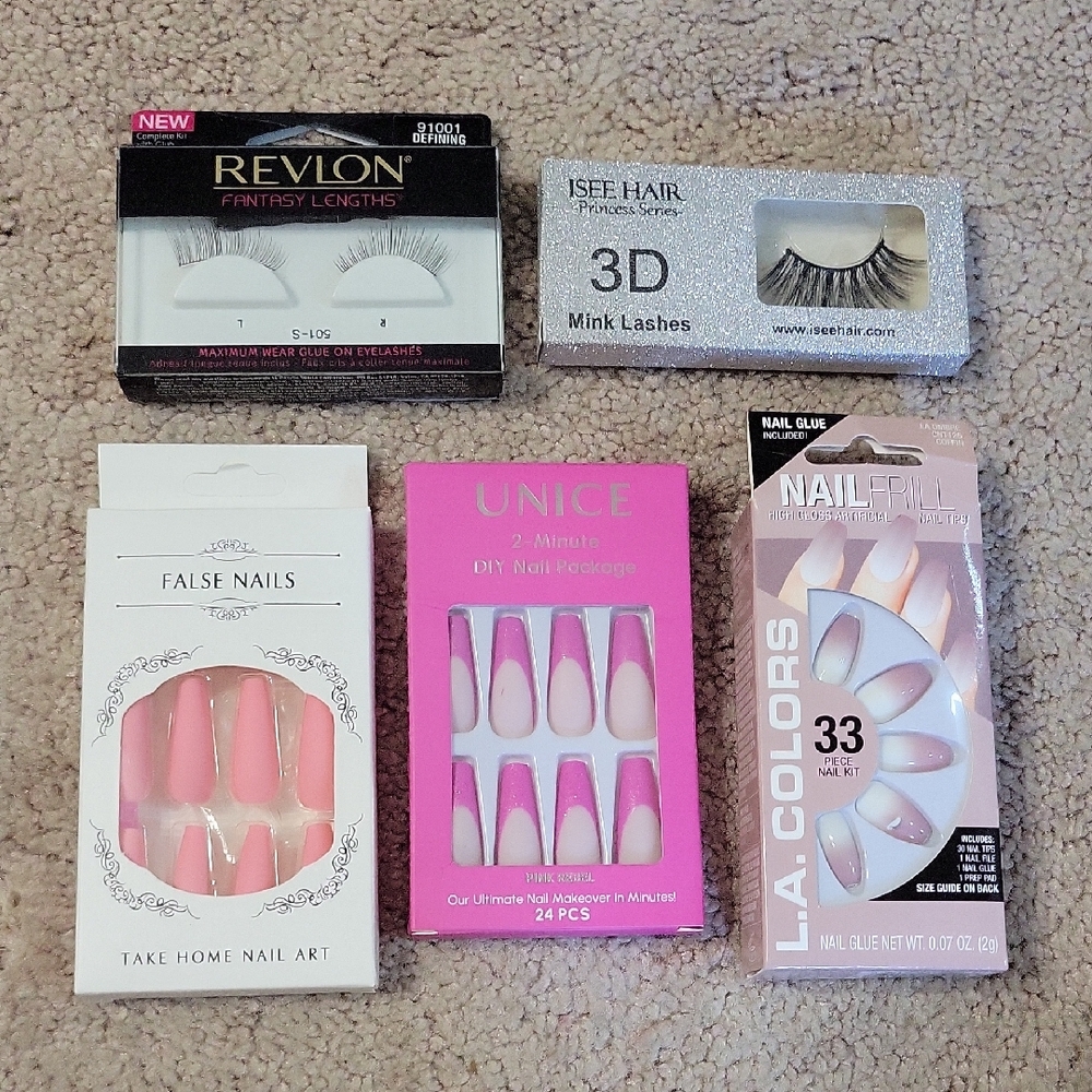 Revlon Fantasy Lengths Maximum Wear Eyelashes And NAILS